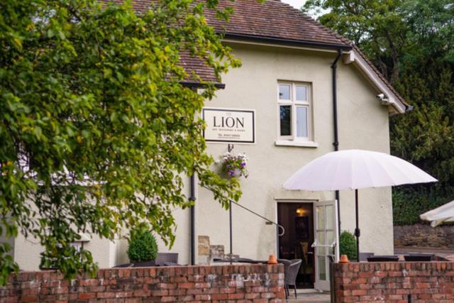 Hotel The Lion Leintwardine Exteriér fotografie