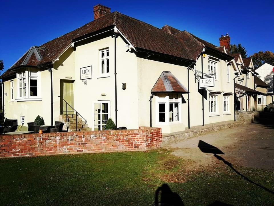Hotel The Lion Leintwardine Exteriér fotografie