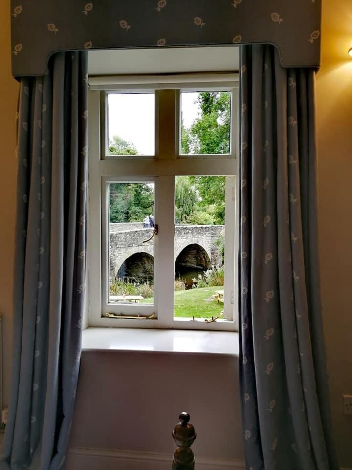 Hotel The Lion Leintwardine Exteriér fotografie